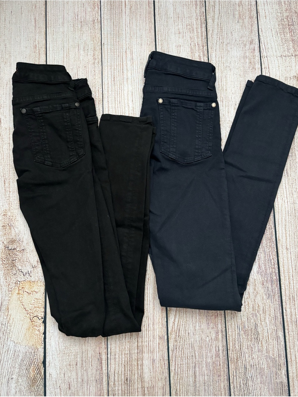Alice + Olivia Black and Navy Skinny jeans Duo